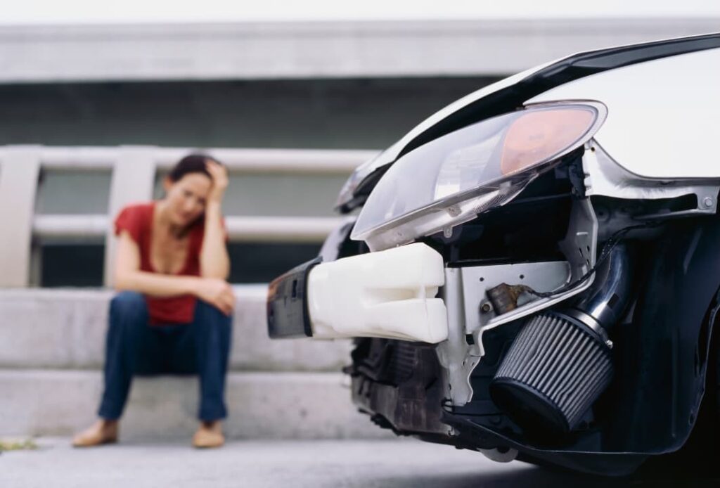 Car accident lawyers help people hurt in car crashes. They guide them through legal stuff and work to get them money for their losses.